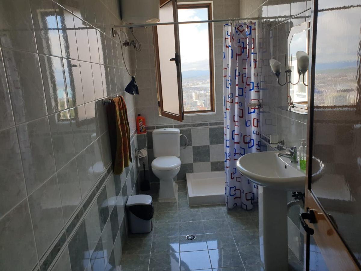 Jozi Kaiser Apartment 3 Durrës Buitenkant foto