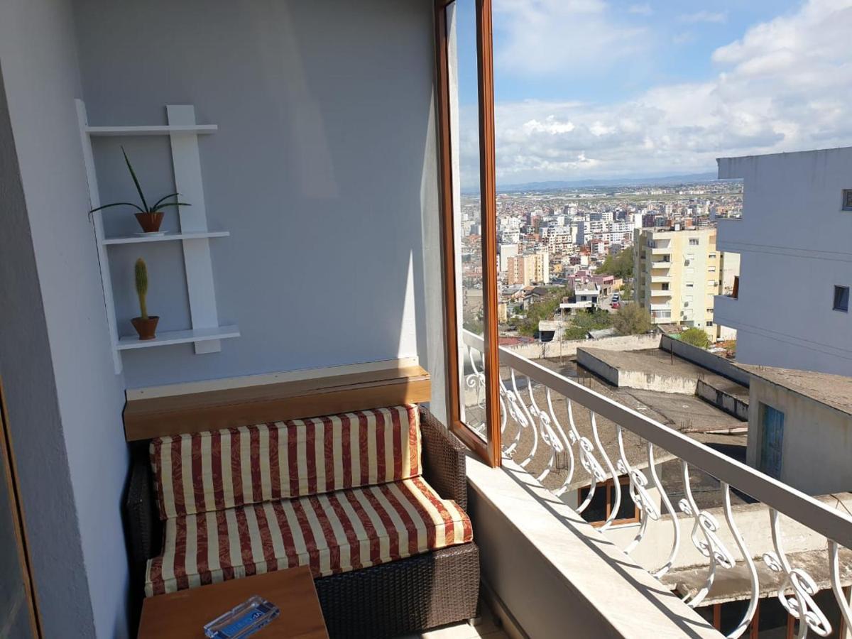 Jozi Kaiser Apartment 3 Durrës Buitenkant foto