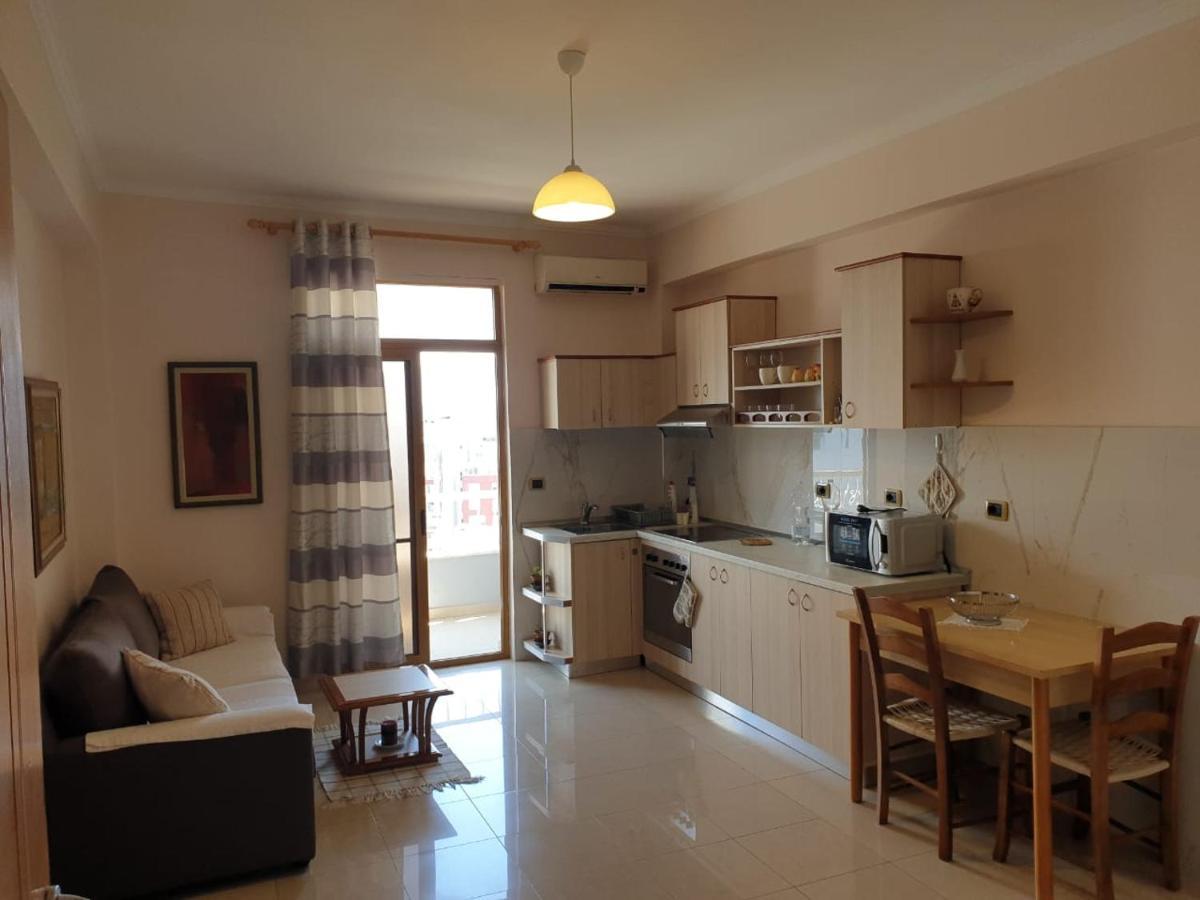 Jozi Kaiser Apartment 3 Durrës Buitenkant foto